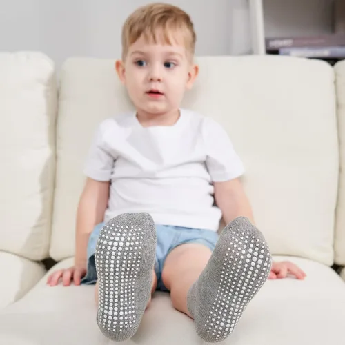 Miniatura 3 de ZAPLES Calcetines tobilleros antideslizantes para bebés con agarre antideslizante para niños y niñas, corte bajo para bebés y niños pequeños