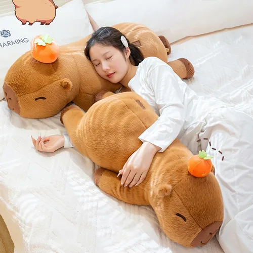 Miniatura 3 de PEACH CAT Caqui Capibara Peluche de 23.6 pulgadas de largo Animal de Peluche Capibara Lindos Juguetes de Peluche Regalos para Niños Marrón