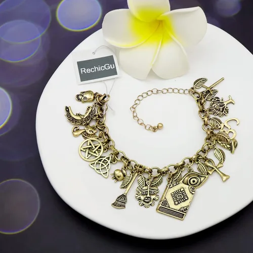 Miniatura 7 de RechicGu Mythology - Pulsera de cuento de hadas con dije de la suerte, diseño de gato celta con hoja de cruz y luna