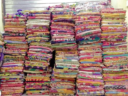 Colcha Kantha india vintage hecha a mano, bohemio hippie para decoración del hogar, ropa de cama Kantha hecha con sari individual, 85 x 55 pulgadas,