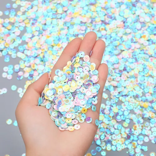 Miniatura 5 de Dingion 40000 piezas de lentejuelas a granel para manualidades navideñas de 6 mm, lentejuelas sueltas DIY para hacer joyas y manualidades con caja