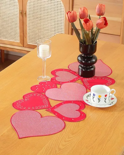 Miniatura 40 de Camino de mesa para el día de San Valentín, decoración del día de San Valentín, 70 pulgadas de largo, bordado rojo y rosa, camino de mesa de corazón
