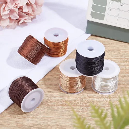 Miniatura 3 de PH PandaHall Cuerda de nailon de 0.079 pulgadas (0.079 in), hilo de seda de 6 colores, hilo de seda chino para collar trenzado, pulsera de amistad