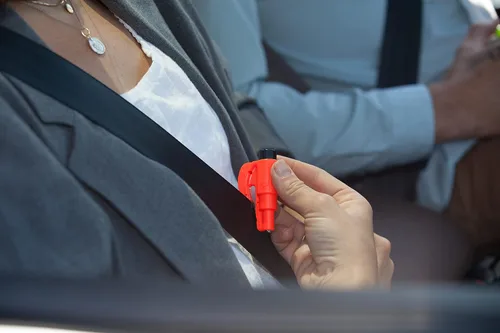 Miniatura 11 de resqme Family 3 unidades (paquete de 1), la herramienta original de emergencia para escape de automóvil, cortador de cinturón de seguridad 2 en 1