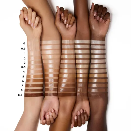 Miniatura 3 de e.l.f. Halo Glow Liquid Filter, potenciador de la tez para un aspecto luminoso y desenfocado, infundido con ácido hialurónico, vegano y libre de 36