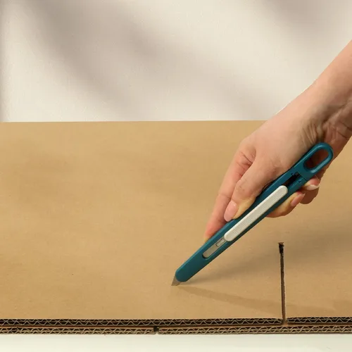 Miniatura 7 de Cortador de caja de seguridad de cuchillo de precisión, auto retráctil, delgado, longitud de hoja ajustable rápido, perfecto para recortar, verde