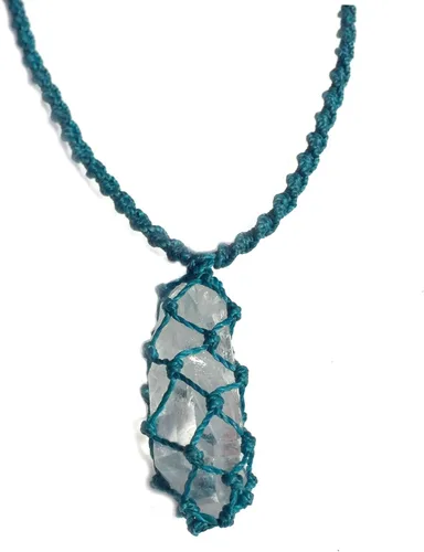 Miniatura 4 de Collar surfista para hombre con piedra de cuarzo en azul turquesa – Joyería de cordón de fibra anudada hecha a mano por Rumi Sumaq