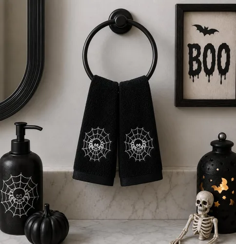 Miniatura 9 de Serafina Home Juego de 2 toallas de baño de Halloween – Juego de 2 toallas de algodón negro – 18 x 11 pulgadas bordado de murciélago en diseño