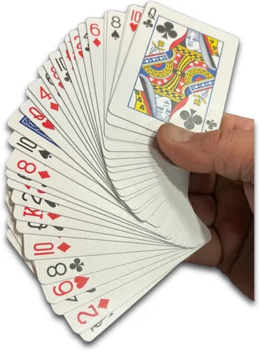 Miniatura 26 de Ilusiones de cartas para magos principiantes a profesionales: aparición, teletransporte, transformando milagros (Baraja Svengali azul)