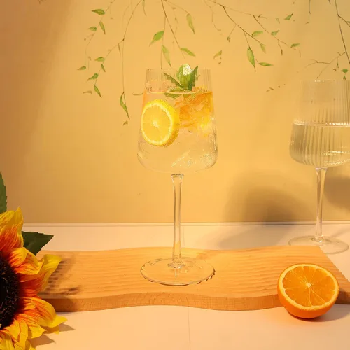 Miniatura 7 de Copas de vino acanaladas sopladas a mano con tallo, transparentes, copas de cristal sin plomo, regalo de lujo, juego de 4, únicas, copa de vino