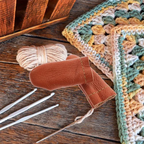 Miniatura 8 de COHEALI 10 pares de protectores de dedos de cuero suaves y transpirables para coser, tejer, fieltro, tallado en madera, manualidades, 2.55 x 0.78 x