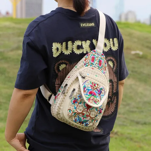 Miniatura 2 de SILKAREA Bolso bandolera pequeño floral vintage para mujer, bolso de mano, bolso de hombro, mochila bordada de viaje (beige rojo)