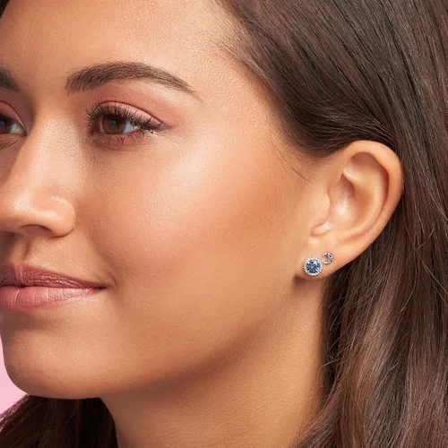 Miniatura 2 de Pandora ME Jewelry - Aretes de plata de ley con forma de luna creciente y cristal azul real, Metal Cristal