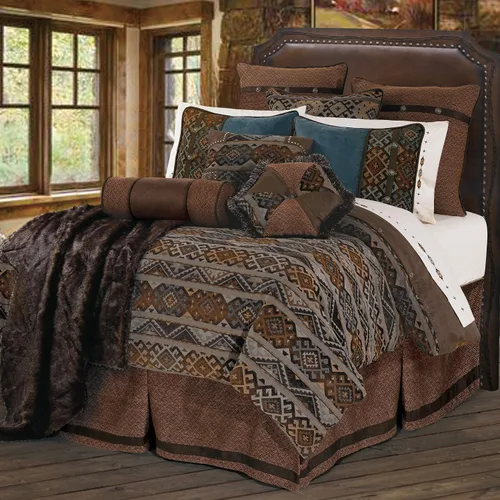 Paseo Road by HiEnd Accents Rio Grande - Juego de funda de edredón de 7 piezas, tamaño Super King, cuero sintético marrón, juego de ropa de cama de
