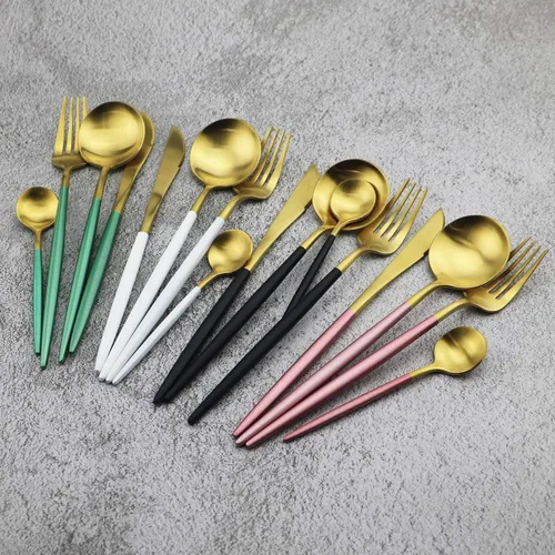 Miniatura 6 de Juego de cubiertos de oro mate, 5 piezas de acero inoxidable 18/10 con acabado satinado, servicio para 1, cuchara tenedor de cuchillo con pajitas