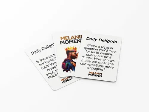 Miniatura 6 de Kinfolk Melanin Moments - Juego de cartas para parejas que invita a la reflexión y ayuda a profundizar la comunicación y la conexión emocional