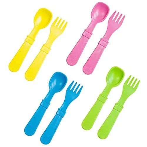 Re-Play Juego de tenedores y cucharas para niños pequeños, juego de utensilios de 4 x 4 para niños, apto para lavavajillas y microondas, fabricado