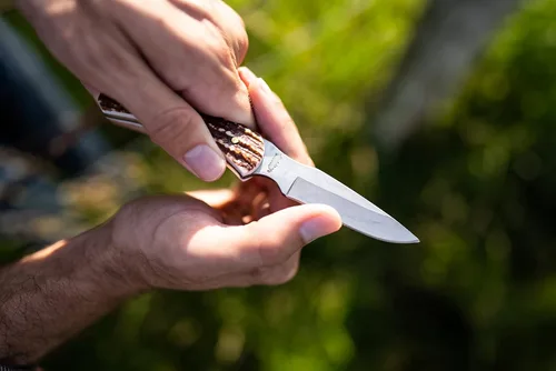 Miniatura 3 de Uncle Henry 301UH Next Gen 6.5in High Carbon S.S. Full Tang Fixed Blade Knife