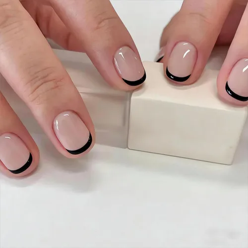Miniatura 18 de Uñas postizas a presión de otoño con diseño de hoja de arce cortas y cuadradas en estilo francés con degradado - Lindas uñas acrílicas brillantes
