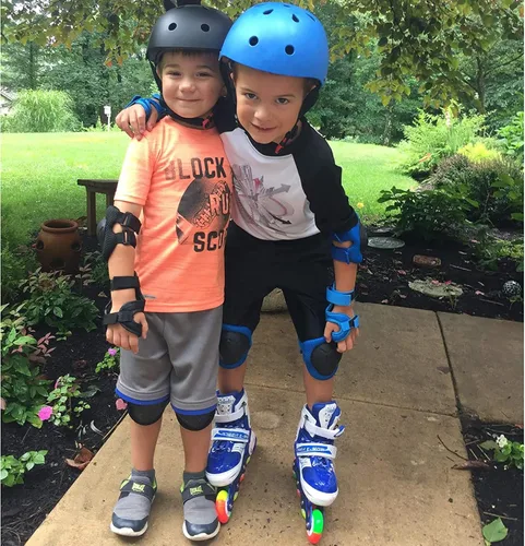 Miniatura 8 de Adjustable Inline Skates for Kids Ages 4–12, Light Up Wheels, Beginner Roller Skates for Boys & Girls, Outdoor & Indoor Skating Gift Azul