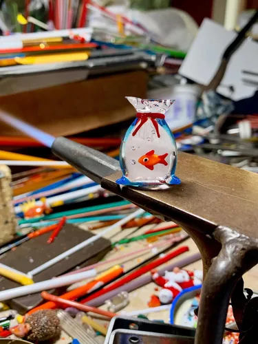 Miniatura 7 de Pez Dorado en Miniatura de Vidrio, Pequeño Pez Dorado en una Bolsa, Figurina de Pez Rojo de Vidrio para Casa de Muñecas, para Ornamento de Acuario