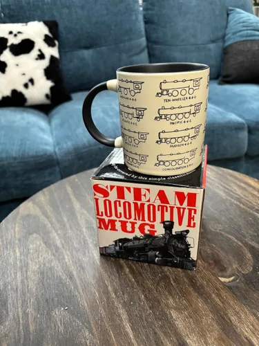 Miniatura 4 de The Unemployed Philosophers Guild Taza de café de locomotora de vapor, perfecta para los amantes de los trenes, viene en una divertida caja