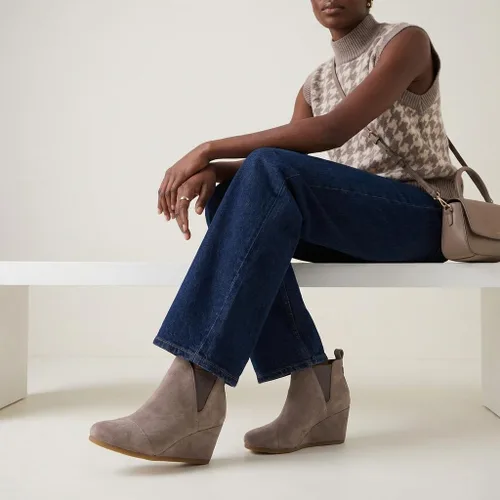 Miniatura 16 de Dunes Zoey - Botines de cuña para mujer, ante vegana suave, diseño fácil de poner, espuma viscoelástica, disponibles en anchos amplios