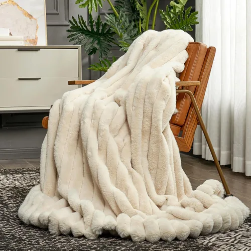 Miniatura 4 de Cozy Bliss Manta de Tiro de Piel Sintética para Sofá, Manta de Felpa Acogedora y Cálida a Rayas para Sofá Dormitorio Sala de Estar, 50 x 60 Pulgadas