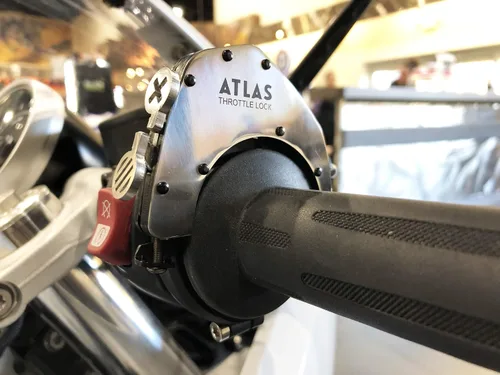 Miniatura 7 de ATLAS Bloqueo del Acelerador - Una Asistencia del Acelerador de Control de Crucero para Motocicleta, PULIDO (Kit Inferior)