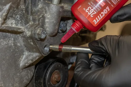 Miniatura 3 de Loctite 263 Fijador de roscas automotriz rojo – Fijación de roscas de alta resistencia, aplicaciones de uso general, tolerante al aceite
