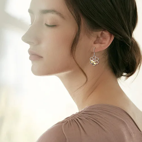 Miniatura 4 de LUHE Aretes de panal con abeja, plata de ley 925, aretes de abeja y colmena para mujer (aretes de abeja)