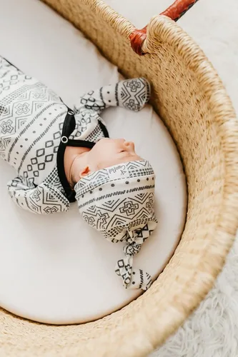 Miniatura 6 de Gorro de bebé con nudo superior elástico "Westyn" por Copper Pearl