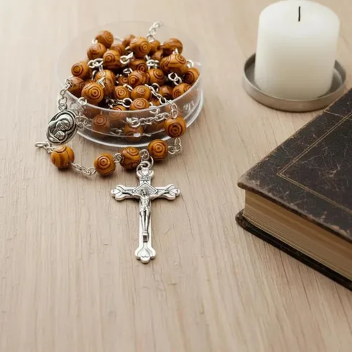 Miniatura 4 de Nazareth Store Rosario de madera de olivo con cuentas talladas a mano Collar de cuentas Medalla de centro de mesa de suelo sagrado de Jerusalén