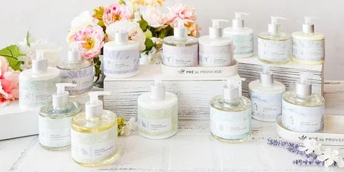 Miniatura 7 de Pre de Provence Collection Loción de manos emoliente suave y sedosa enriquecida con manteca de karité, verbena, 11 onzas líquidas