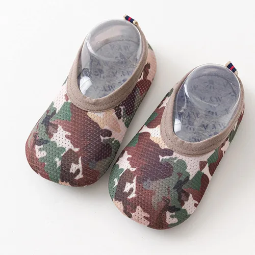Miniatura 6 de Pantuflas de animales de peluche iluminados, zapatos descalzos antideslizantes de camuflaje para niños, calcetines para niños, zapatos de 1 a 5 años