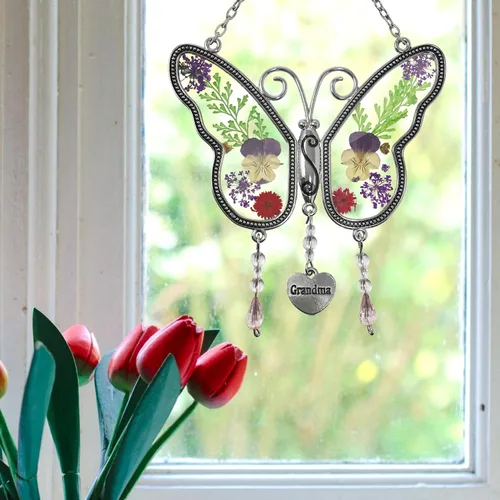 Miniatura 2 de Mariposa de la abuela que atrapa el sol con alas de flores a presión incrustadas en vidrio con borde de metal. Encanto del corazón de la abuela.