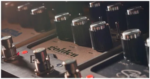 Miniatura 6 de Universal Audio Pedal de reverberación dorado UAFX
