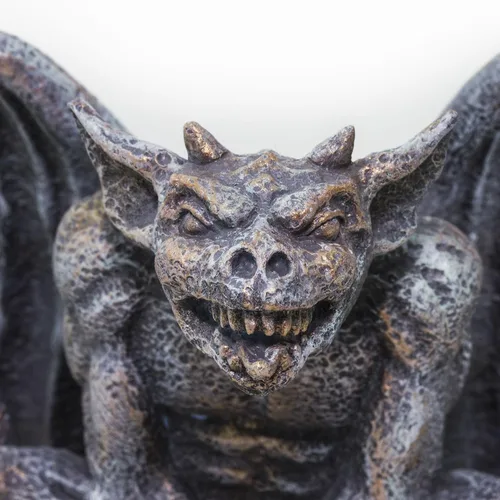 Miniatura 7 de Safari Ltd. Figura de gárgola – Figura de plástico realista pintada a mano de 3.5 pulgadas con temática de fantasía – Juguete educativo para niños