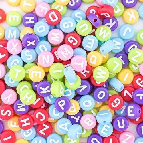 Miniatura 10 de 1600 piezas de cuentas de letras redondas negras y coloridas A-Z, cuentas de alfabeto acrílico de 4x7mm para hacer joyas con dijes