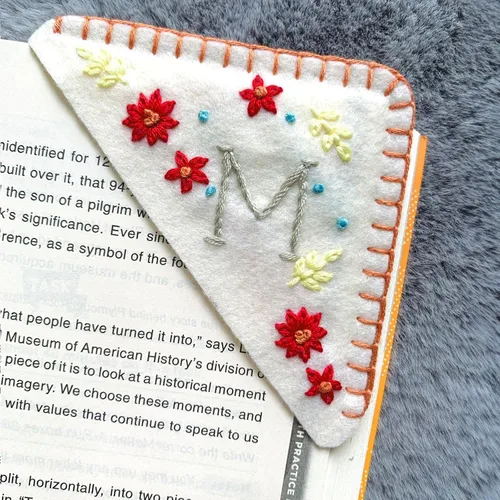 Miniatura 36 de Marcapáginas de esquina bordadas a mano personalizadas, Marcadores para mujeres, Marcador personalizado para los amantes de los libros, lindo Verde