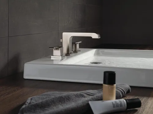 Miniatura 3 de DELTA FAUCET Ara - Grifo de baño generalizado de níquel cepillado, grifo de baño de 3 agujeros, tecnología de sello de diamante, ensamblaje