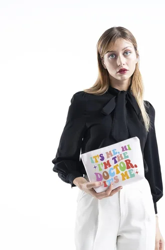 Miniatura 3 de TSOTMO Bolsa de maquillaje para médico, regalo para dentista y doctora, soy yo, hola soy el doctor, soy yo, regalo para doctora, Beige, Médico