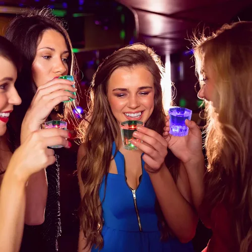 Miniatura 5 de Juego de 24 vasos de chupito iluminados, regalos de fiesta, vasos de chupito para adultos, para fiesta, luz LED, vasos que brillan en la oscuridad
