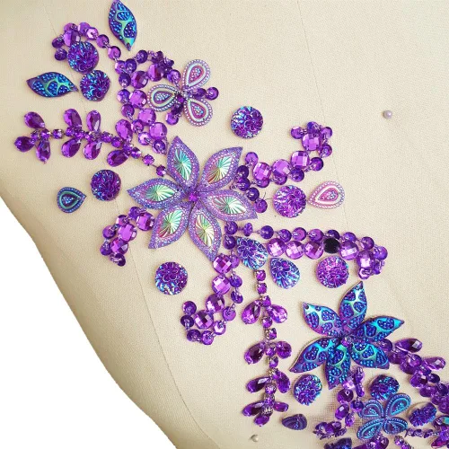 Miniatura 6 de Parches de cristal brillante hechos a mano puro de 3.9 x 16.5 in con diamantes de imitación para coser, apliques con piedras y cuentas de Morado