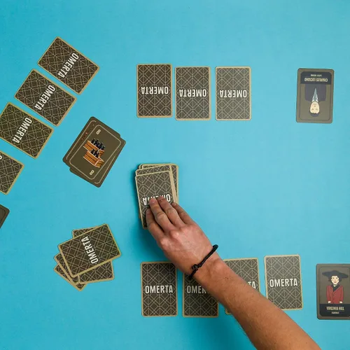 Miniatura 4 de Omerta - Juego de cartas – Juego de estrategia para niños y adultos, a partir de 10 años, 3 a 5 jugadores, 3 a 5 jugadores, 30 minutos de juego