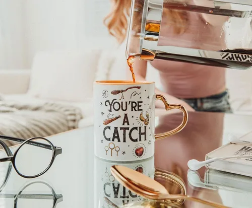 Miniatura 3 de Silver Buffalo Harry Potter Quite a Catch Quidditch - Taza de cerámica con mango metálico, 14 onzas