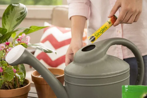 Miniatura 8 de Miracle-Gro - Regadera individual para alimento vegetal soluble para plantas, incluye 24 paquetes premedidos