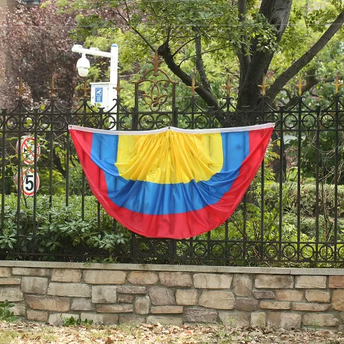 Miniatura 4 de Bandera de abanico plisada colombiana de Colombia de 3 x 6 pies, 2 banderas de abanico plisadas para interiores y exteriores, decoraciones de porche