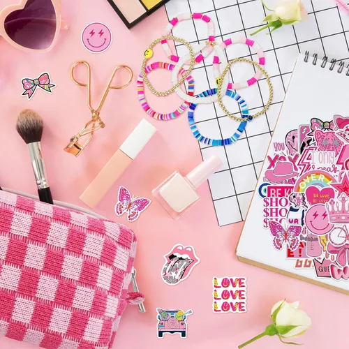 Miniatura 7 de Set de bolsa de maquillaje a cuadros Preppy con 7 pulseras Heishi y 50 pegatinas rosas, linda bolsa de viaje para cosméticos, regalos perfectos