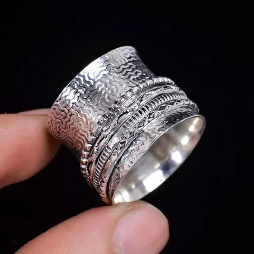 Miniatura 2 de Silver Spinning Ring, Handmade Hammered Narrow Band, Meditation & Spiritual Fidget Jewelry, Antique Thumb Ring
